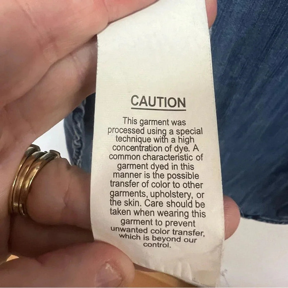 C&C CALIFORNIA CHAMBRAY BUTTON DOWN TENCEL TOP PLAID ACCENTS Size XS - Picture 9 of 10